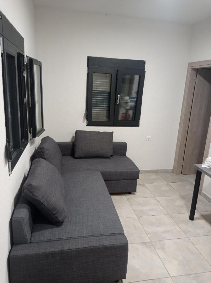 ניאה פלאגיה Nikos & Patras Houses מראה חיצוני תמונה